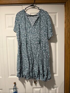 Green Floral V-Neck Babydoll Dress